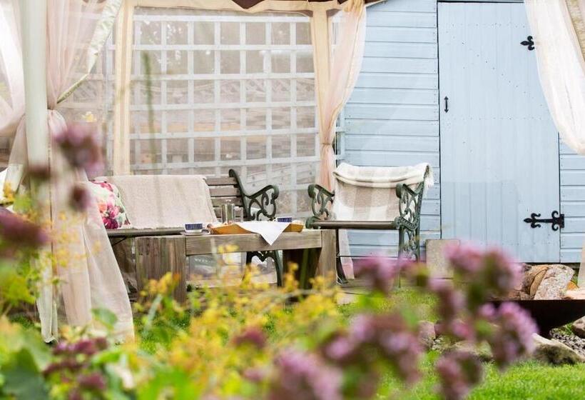 バス共有のスタンダードルーム, Beechwood Lodge Guesthouse