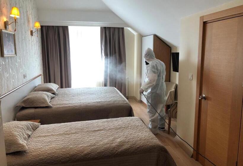 اتاق استاندارد سه نفره, Avcilar City