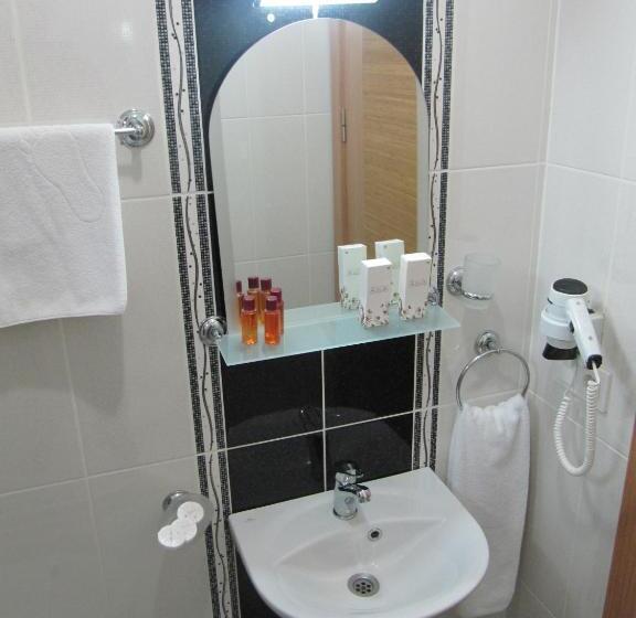 اتاق استاندارد, Avcilar City