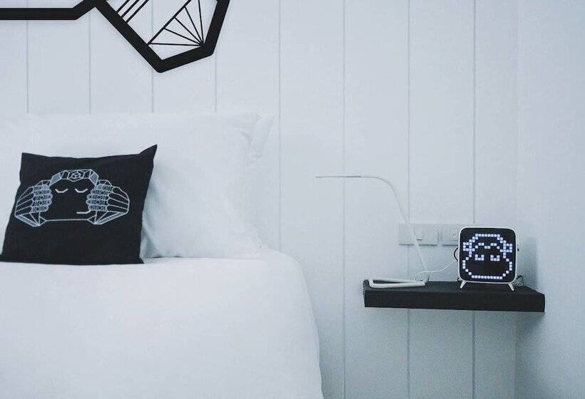 Pokój Deluxe Trzyosobowy, Blu Monkey Phi Phi Island