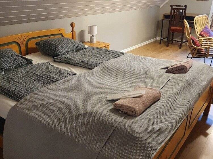 غرفة أساسية حمام مشترك, Nymans Bed & Breakfast