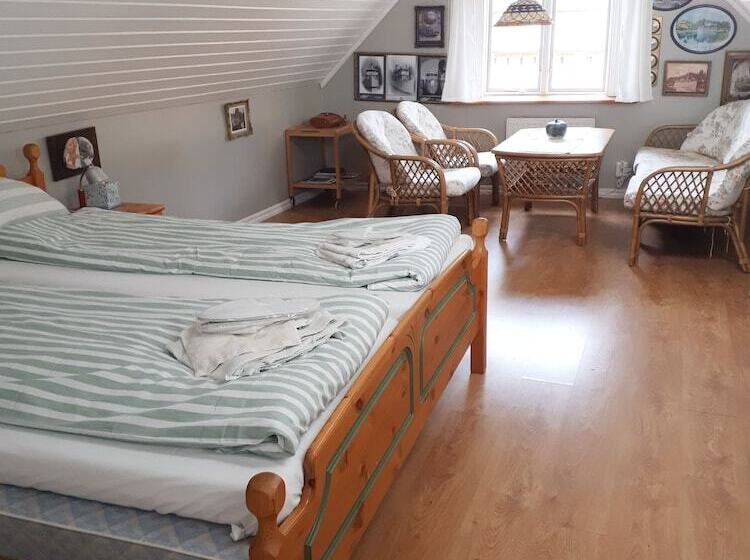 غرفة أساسية حمام مشترك, Nymans Bed & Breakfast