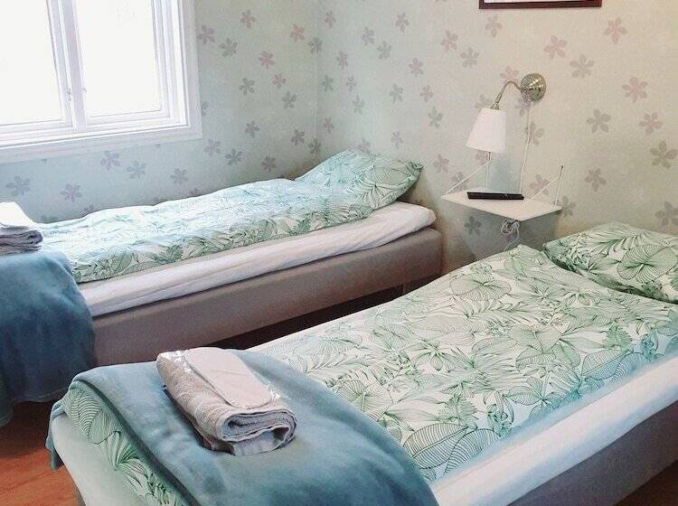 غرفة أساسية حمام مشترك, Nymans Bed & Breakfast