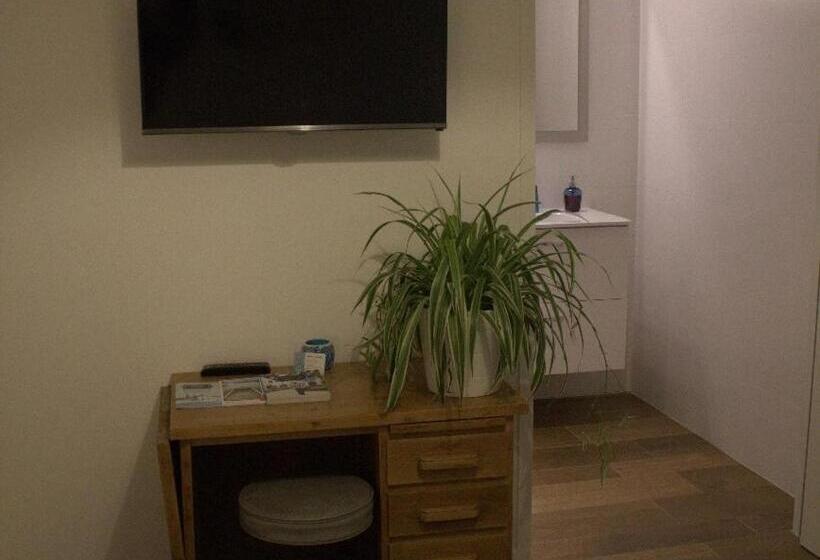 חדר סטנדרט, Effet Lodge