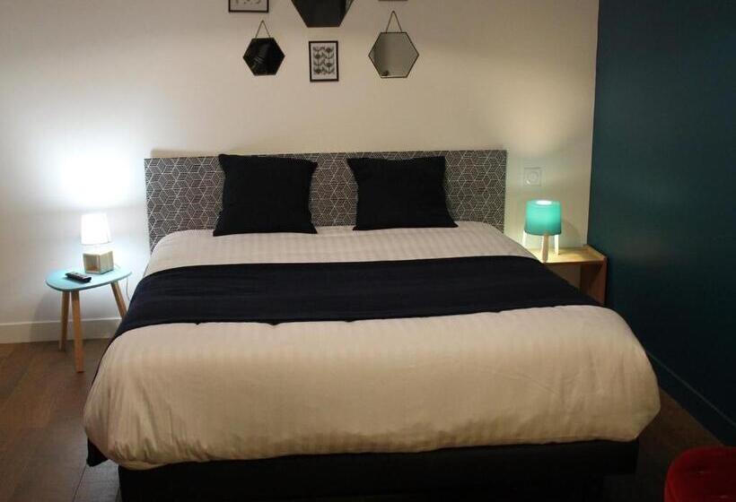 חדר בסיסי, Effet Lodge