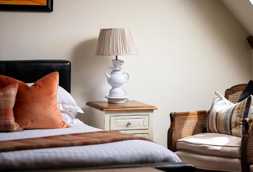 غرفة ديلوكس, Bantam Tea Rooms