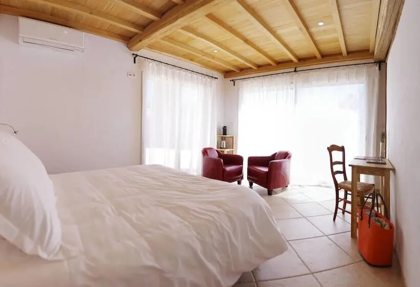 スタンダードルーム, Les Carriers Maison D'hôtes