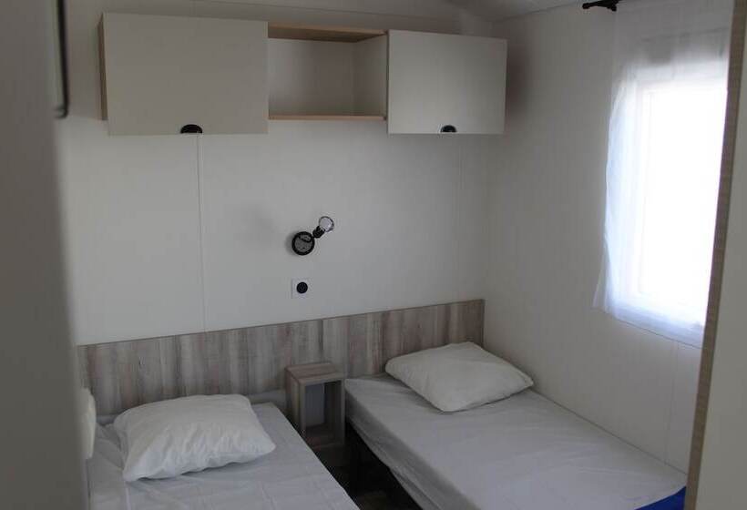 2间卧室的房子, Camping La Chenaie