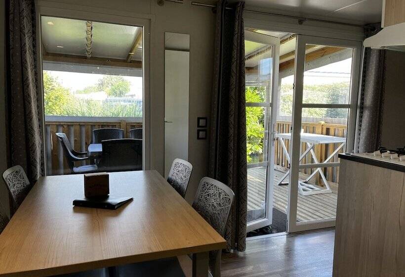 2间卧室的房子, Camping La Chenaie