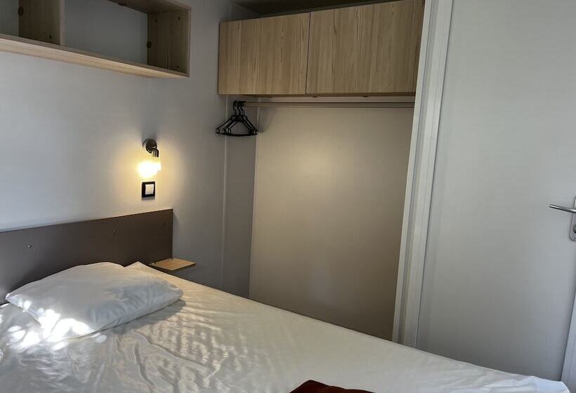 2间卧室的房子, Camping La Chenaie