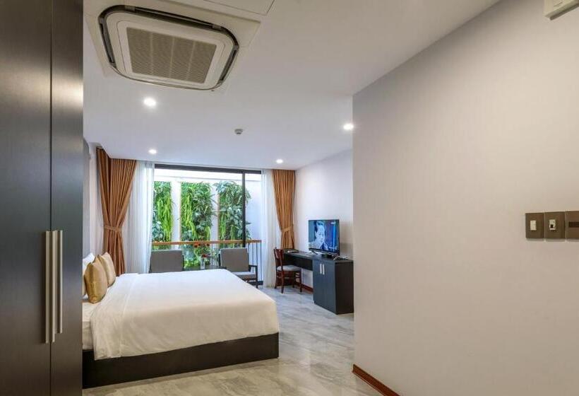 اتاق لوکس با تخت بزرگ, Khong Cam Garden Villas