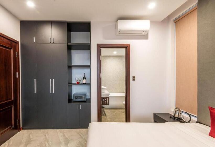 سوییت خانوادگی, Khong Cam Garden Villas