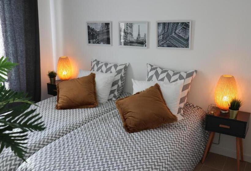 带花园景观的标准三人间, Léa De Paris