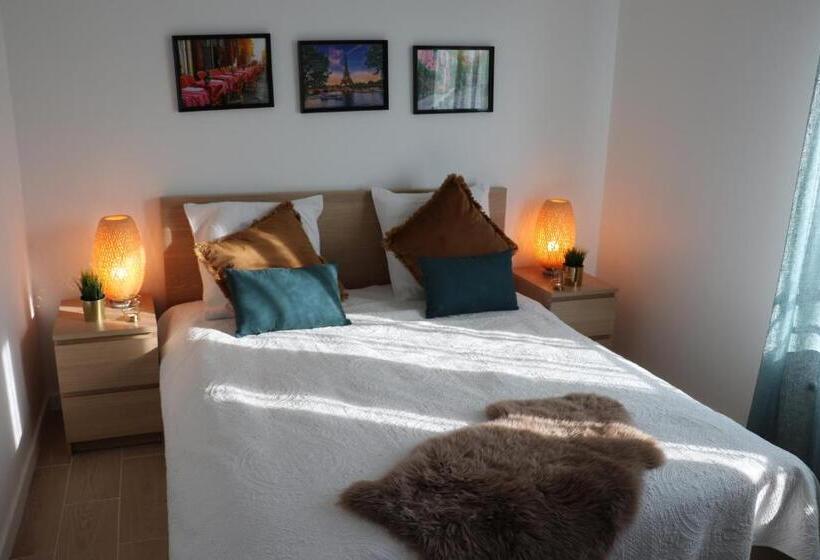 带2个卧室的公寓, Léa De Paris