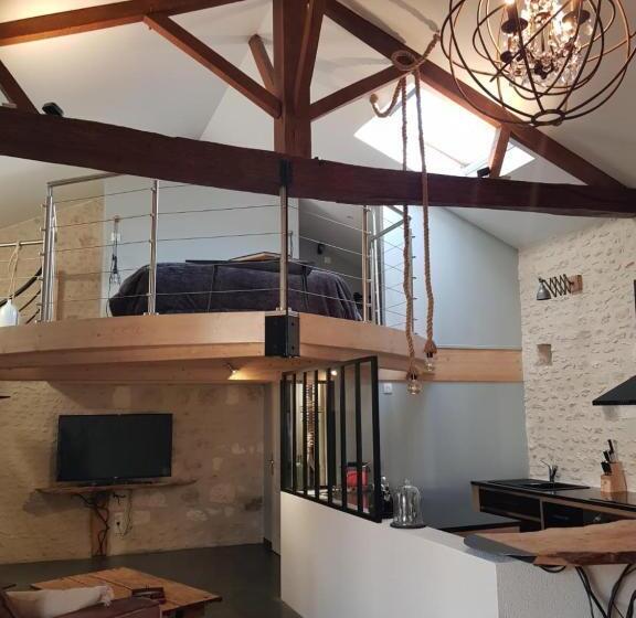 Студия Deluxe, Les Hauts De Chalonne