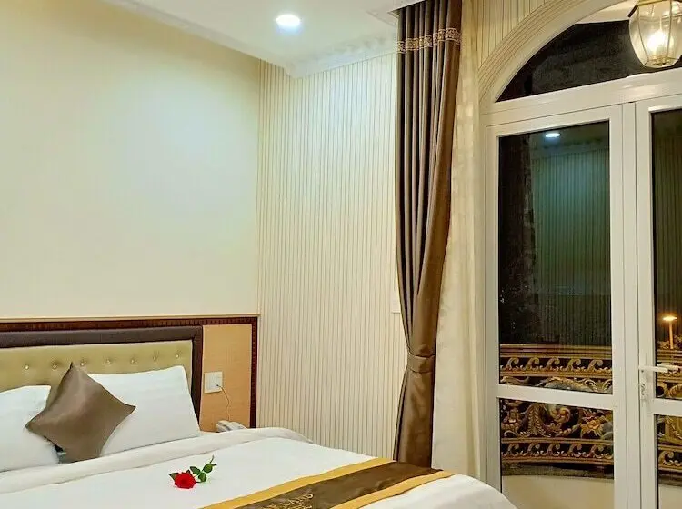 اتاق دلوکس با تخت کینگ و چشم‌انداز, Sugar Land Villa Hotel Dalat