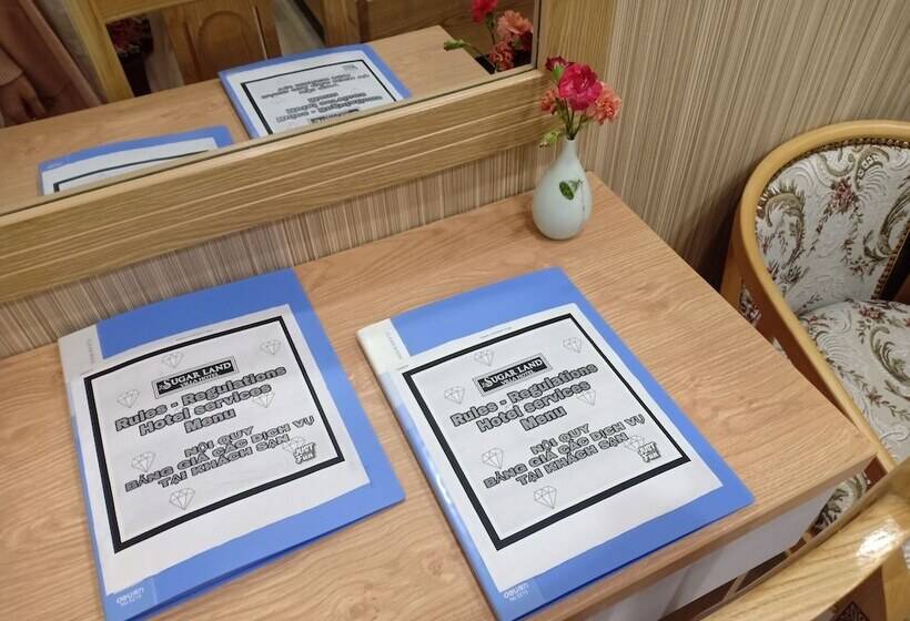 اتاق لوکس با تخت دو نفره بزرگ, Sugar Land Villa Hotel Dalat