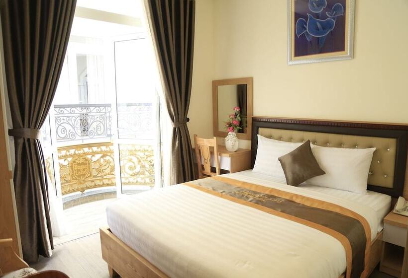 اتاق لوکس با تخت دو نفره بزرگ, Sugar Land Villa Hotel Dalat