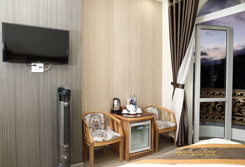 اتاق لوکس چهار تخته, Sugar Land Villa Hotel Dalat