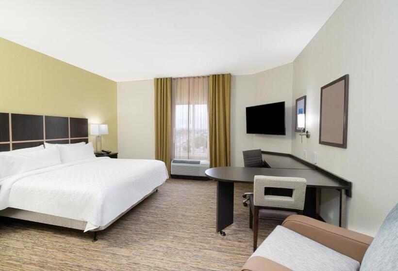 适合残疾人士使用的带超级大床的标准间, Candlewood Suites   Nashville   Franklin, An Ihg