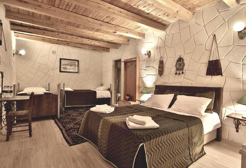 اتاق استاندارد چهار تخته, Days Inn Cappadocia