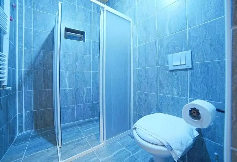 اتاق استاندارد سه نفره, Days Inn Cappadocia