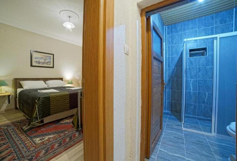 اتاق استاندارد سه نفره, Days Inn Cappadocia