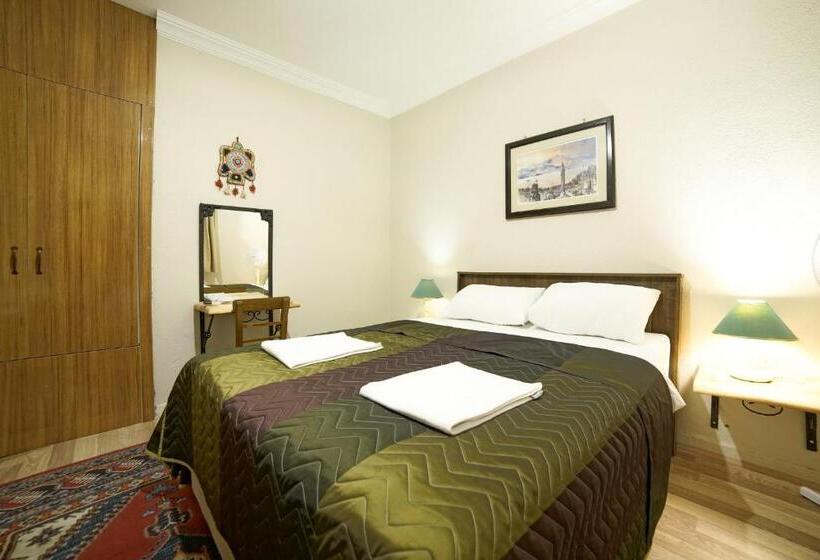 اتاق استاندارد سه نفره, Days Inn Cappadocia