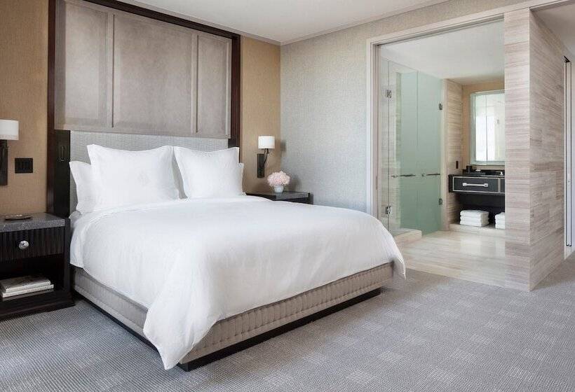 障害者適応デラックスルーム, Four Seasons Hotel One Dalton Street, Boston