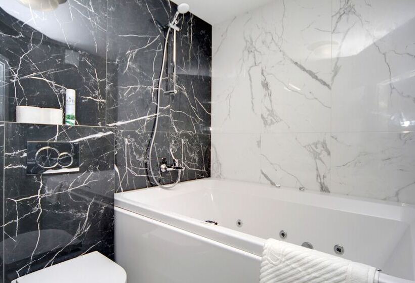 استودیوی استاندارد, Arena Summit Apart