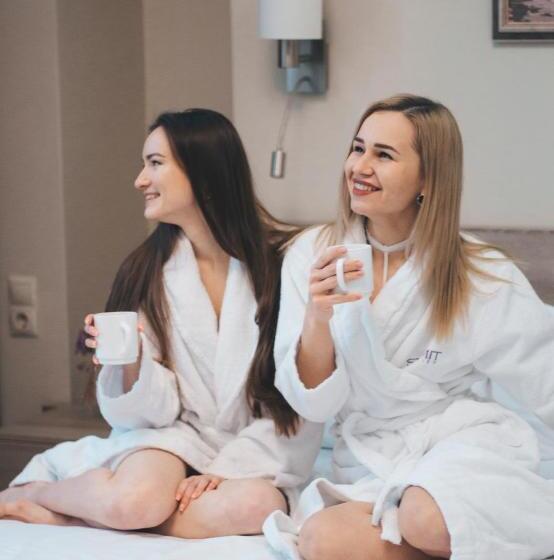 استودیوی استاندارد, Arena Summit Apart