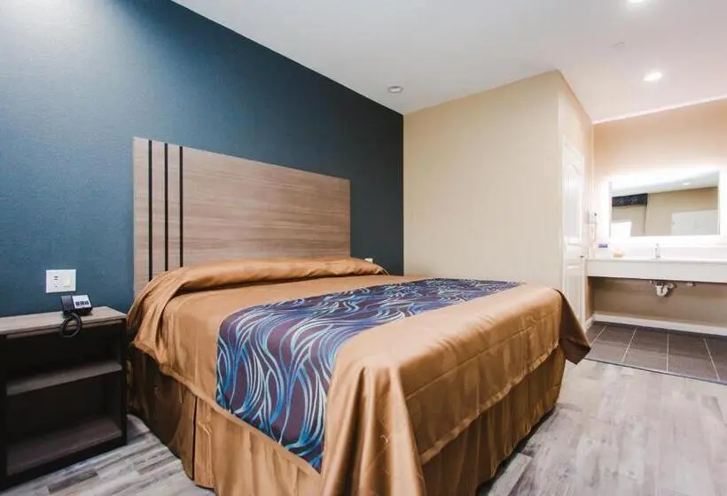 キングサイズベッドのデラックススイート, Budget Host Inn & Suites