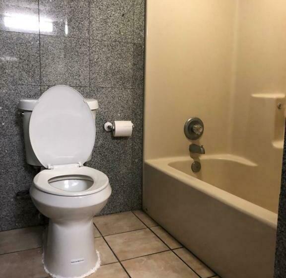 غرفة قياسية, Capital Inn