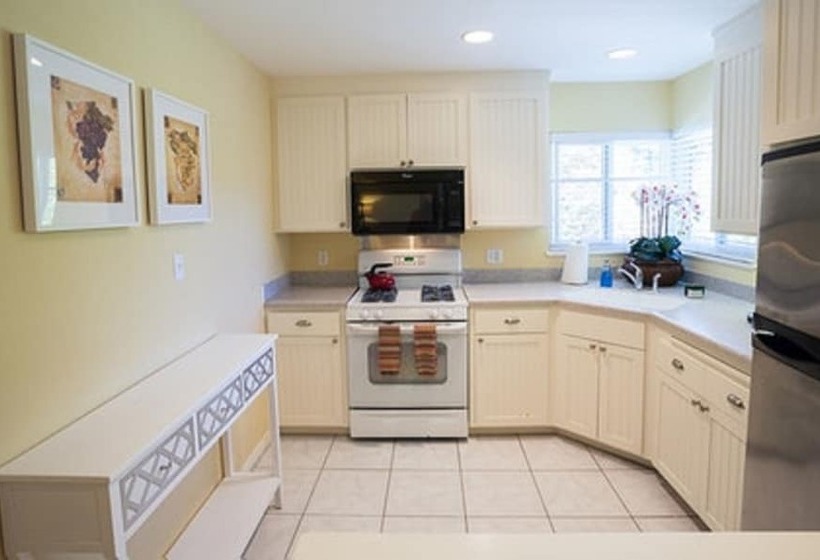 خانه 2 خوابه, Aurora Park Cottages