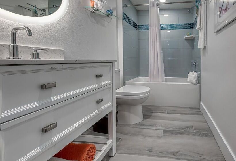 سوئیت 2 خوابه, Fusion Resort Waterfront Suites