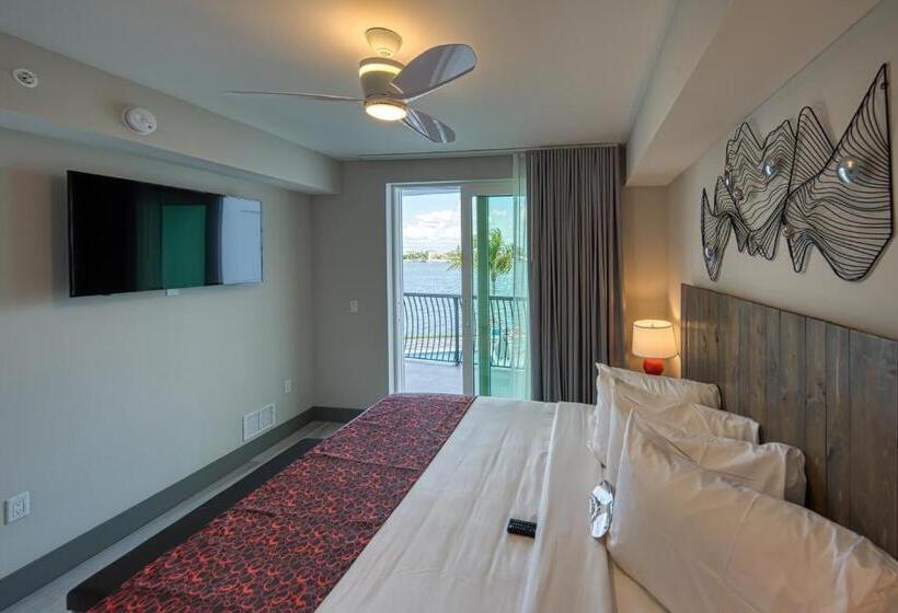 جناح غرفتين نوم, Fusion Resort Waterfront Suites