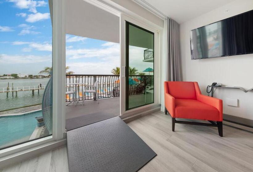 جناح غرفتين نوم, Fusion Resort Waterfront Suites