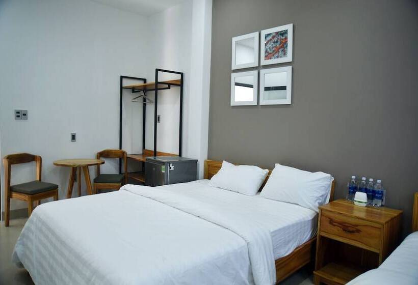 اتاق لوکس چهار تخته, Blue Ocean Homestay