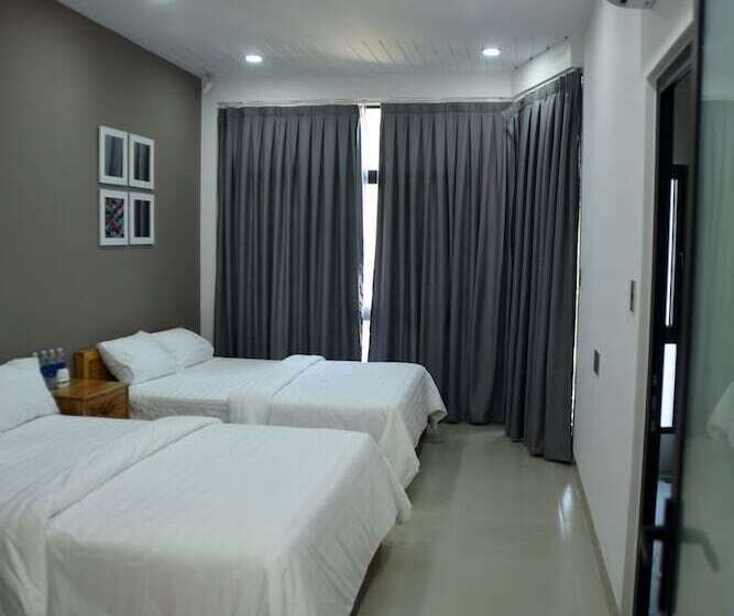 اتاق لوکس چهار تخته, Blue Ocean Homestay