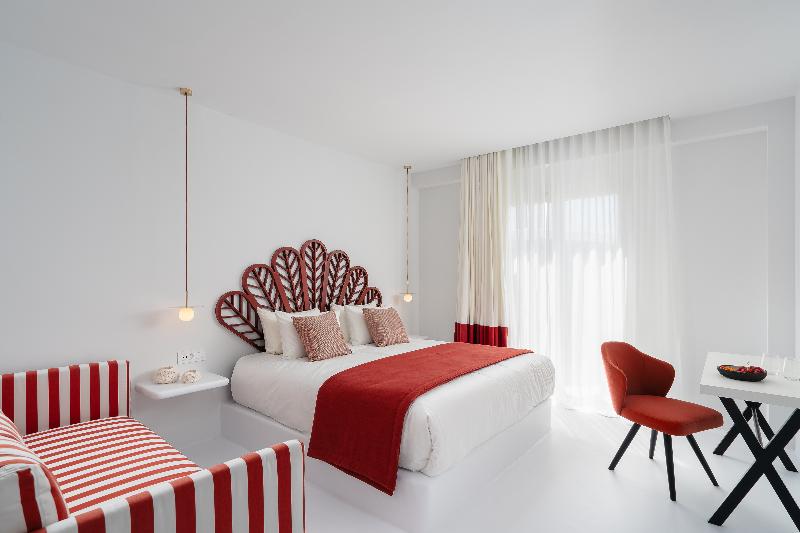 اتاق لوکس چهار تخته, Blue Ocean Homestay