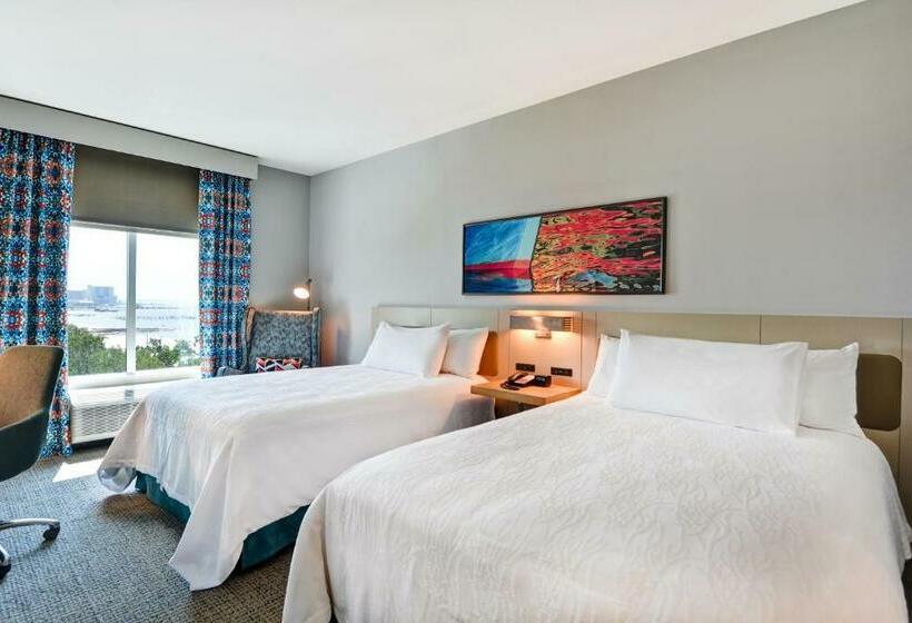 Номер Стандарт Адаптированный для Инвалидов, Hilton Garden Inn Biloxi