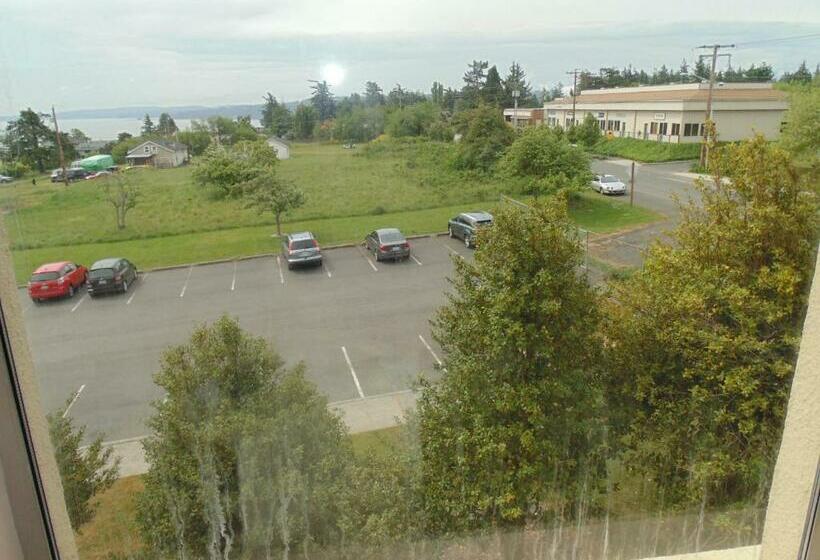 غرفة قياسية سرير كينج, Manresa Castle