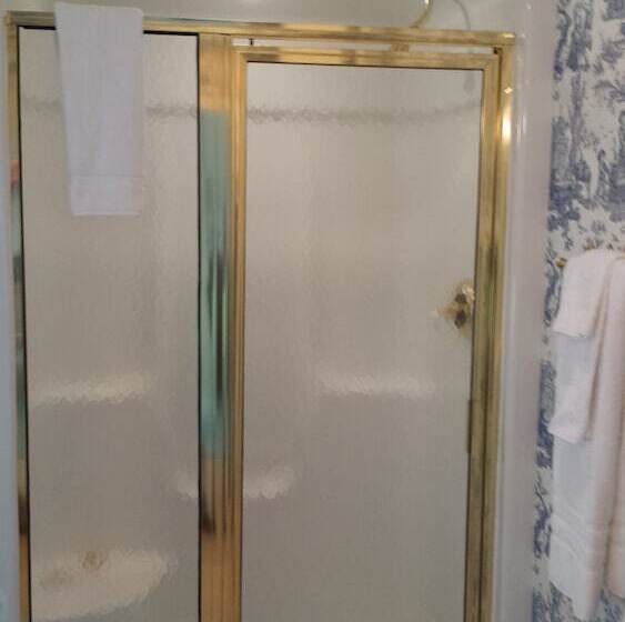 غرفة ديلوكس, The Country Inn Of Berkeley Springs