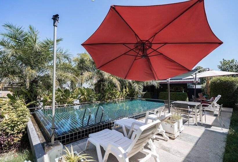 غرفة قياسية مطلّة علي حمام السباحة, The Loft Panwa Resort