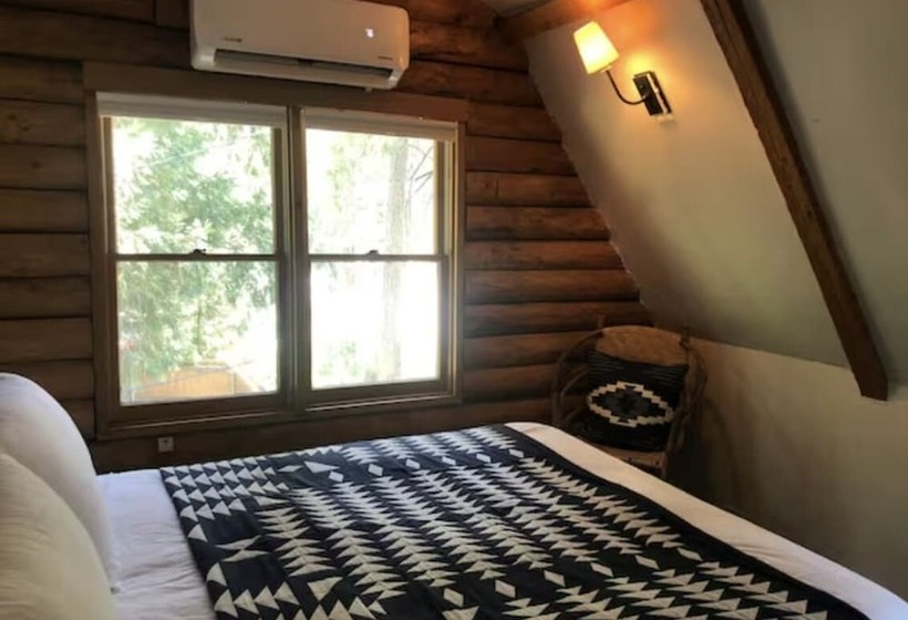 침실 1개 주택, The Fireside Inn