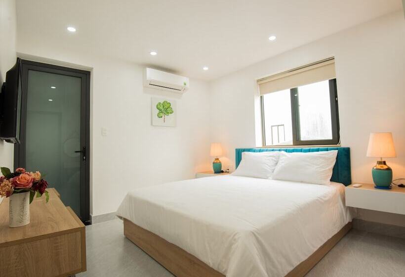 اتاق لوکس با چشم‌انداز باغ, Kim Phu Villa Hoi An