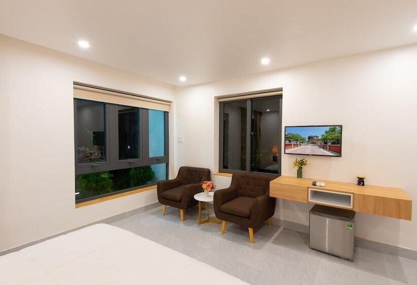 اتاق لوکس با چشم‌انداز باغ, Kim Phu Villa Hoi An