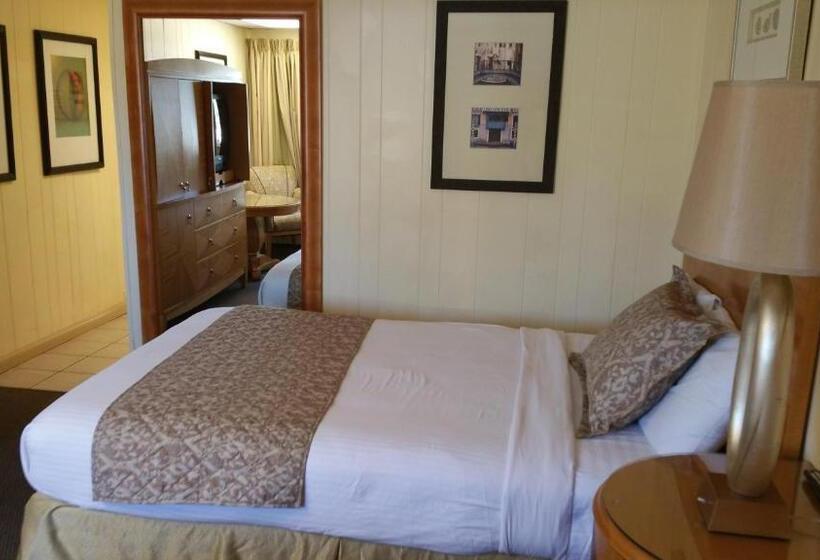 غرفة ديلوكس, The Amethyst Beach Motel