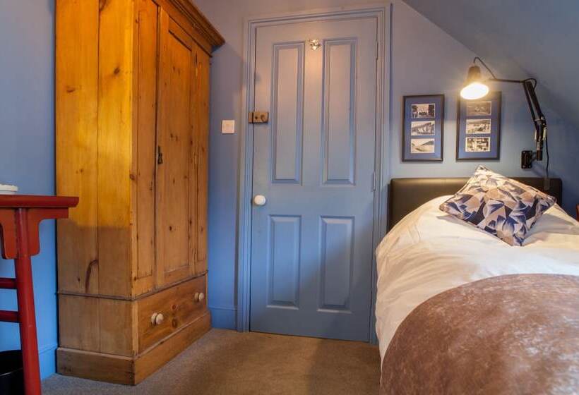 غرفة سوبيريور فردية, Hill View House