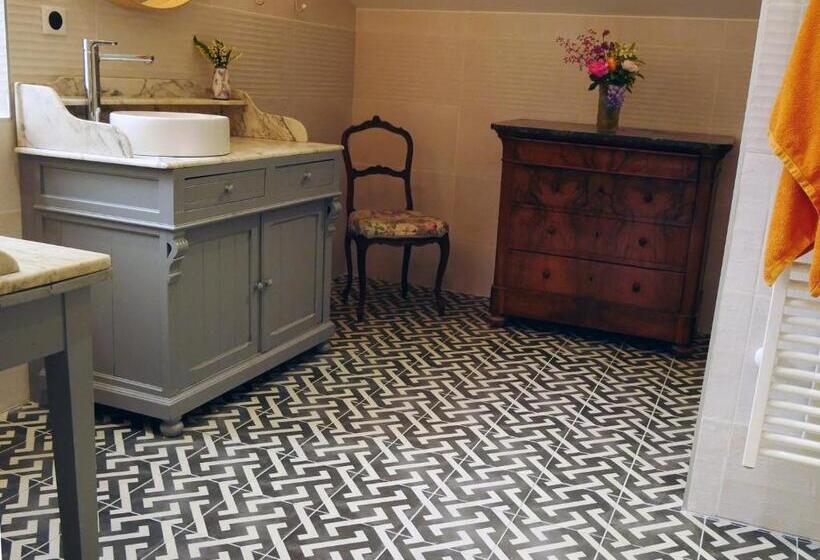 استودیوی لوکس, Bed & Breakfast   La Closerie De La Fuye